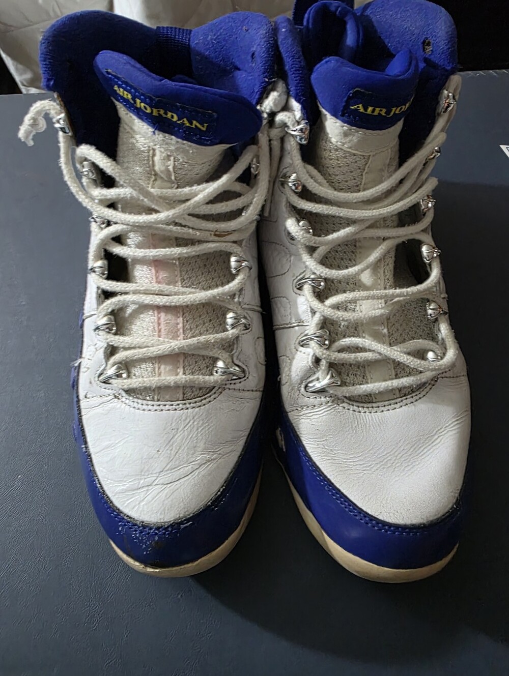 Jordan 9 Retro "Kobe", White and Blue High-Top Basketball Shoes Size 10m.